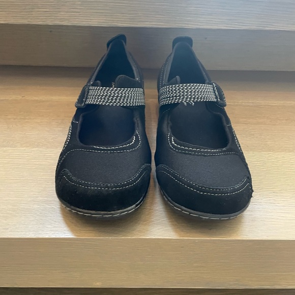 Aetrex Alexa Berries Bungee Mary Jane in Blackberry *Brand New In Box* - Picture 2 of 8